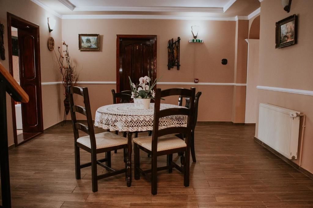 Отель Hotel-Restaurant Milenium Salonta-52